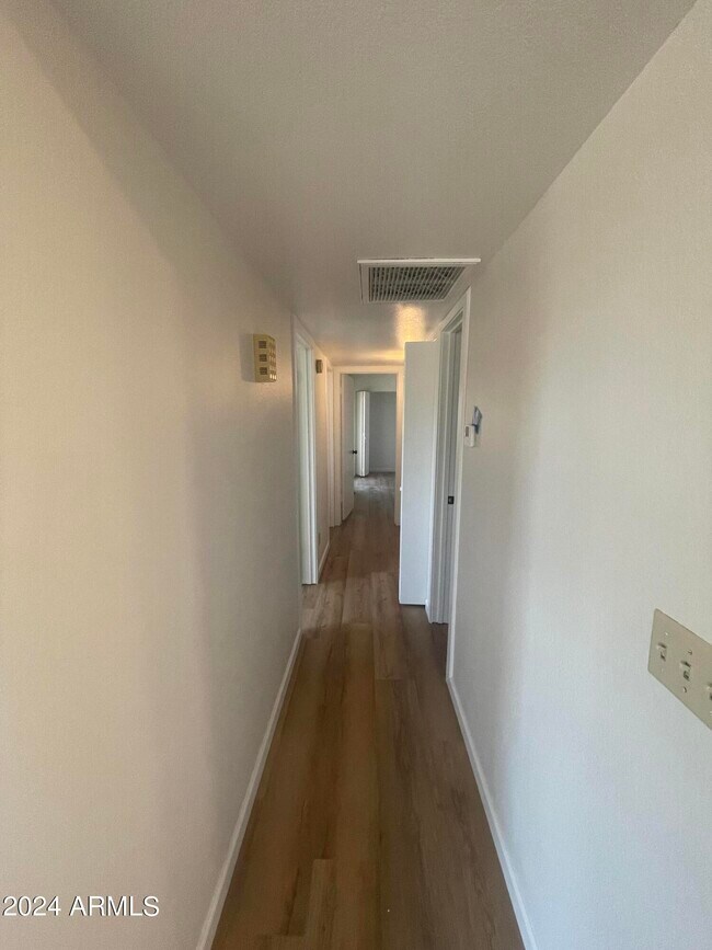 Foto del edificio - 442 S 32nd Pl