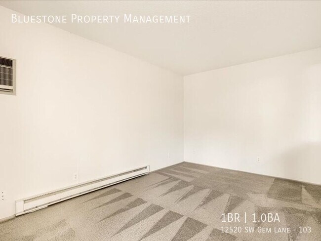 Foto del edificio - One Bedroom Coming Available