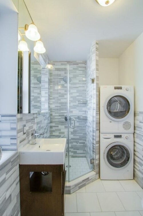 Foto del edificio - 293 W 10th St