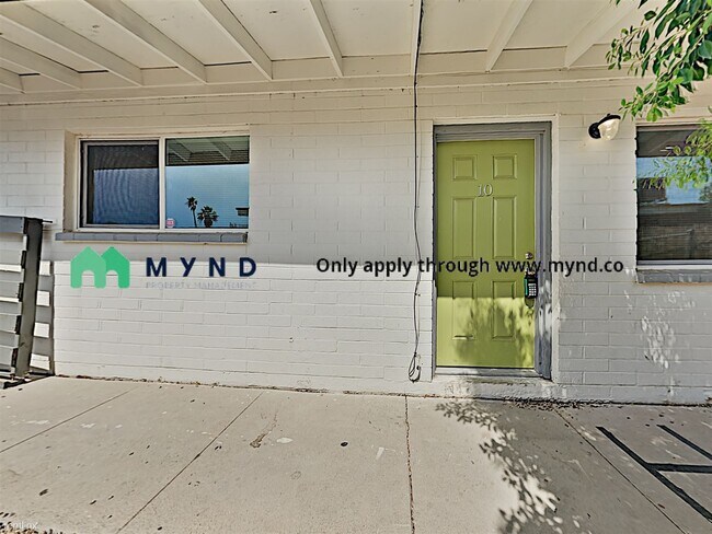 Building Photo - 2 br, 1 bath House - 10 E Ingram St
