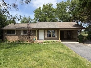 Building Photo - 4077 Brookfield Dr
