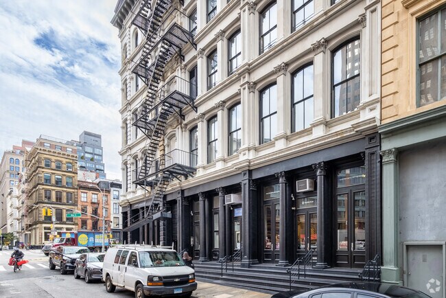 Foto del edificio - 13-19 White St