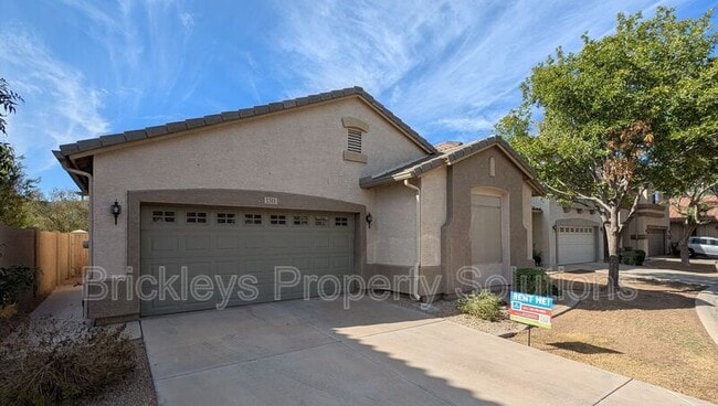 Photo - 1311 E Marlin Dr House