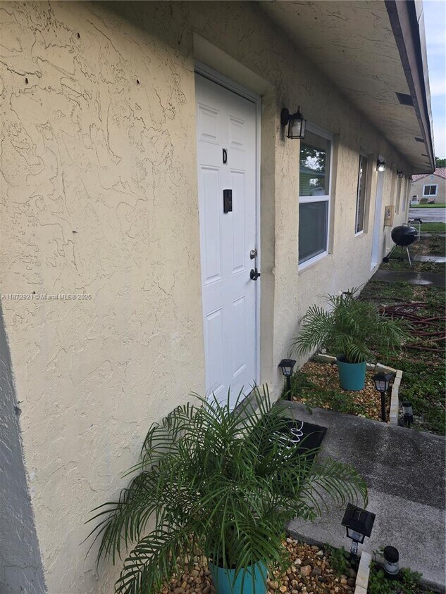 Foto principal - 2450 Jackson St
