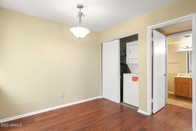 Foto del edificio - 16635 N Cave Creek Rd