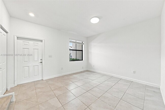 Foto del edificio - 10018 SW 228th Terrace
