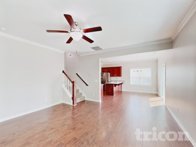 Foto del edificio - 877 Juno Dr