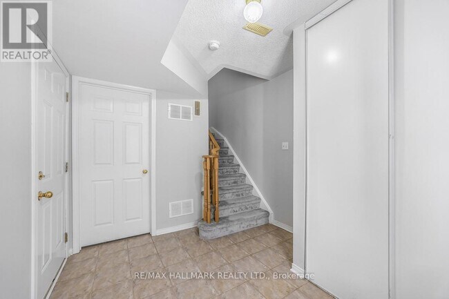 Building Photo - 1775 Valley Farm Rd