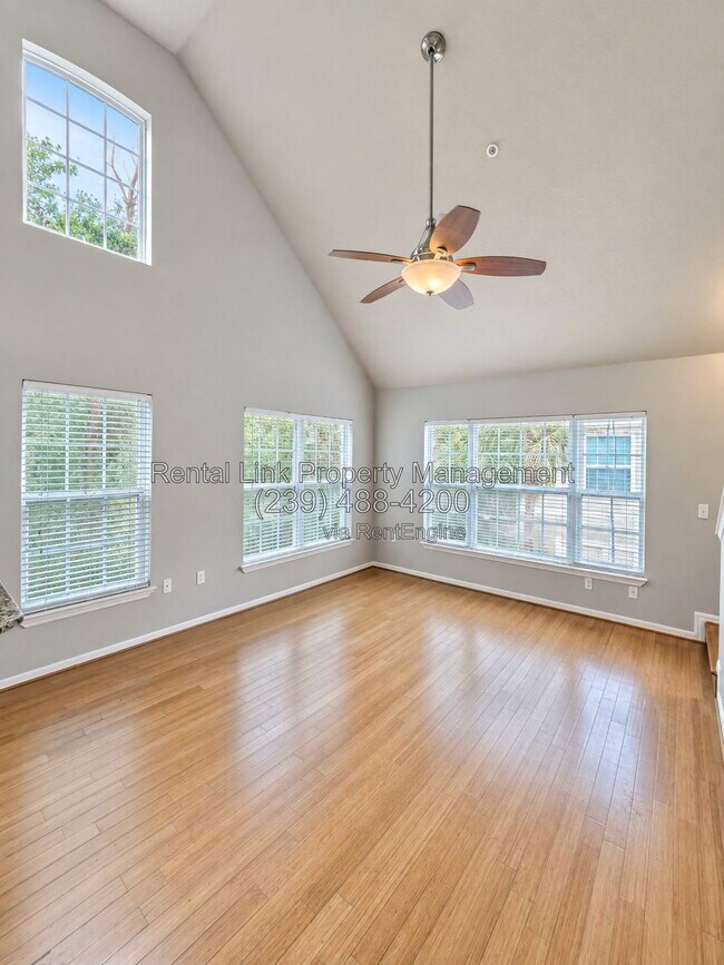 Building Photo - 5541 Rosehill Rd