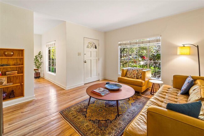 Foto del edificio - 1303 Kirkwood Rd