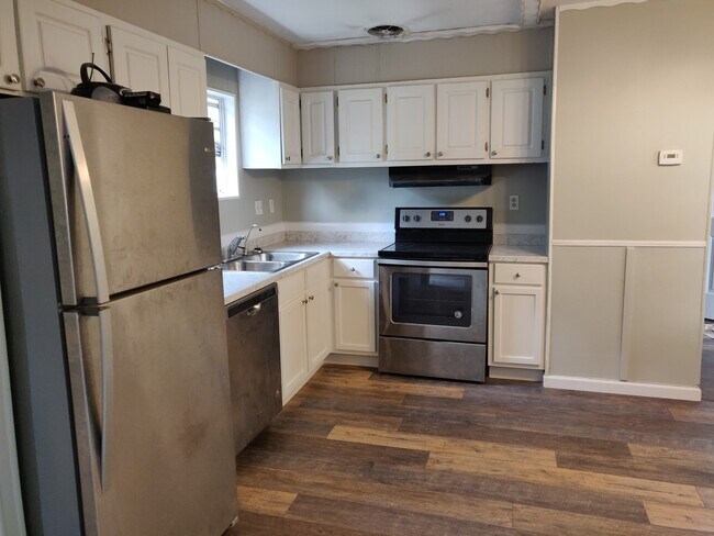 Foto del edificio - Lafayette Mobile Home For Rent by SLCC!