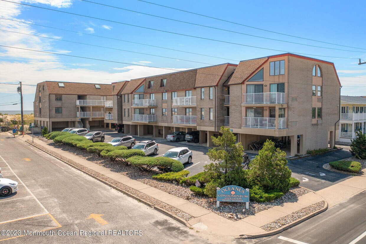 9 Pearl St Unit 1G, Beach Haven, NJ 08008 Condo for Rent in Beach