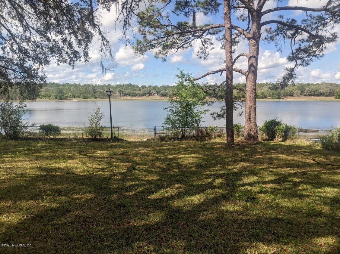 Foto principal - 5640 Silver Sands Cir