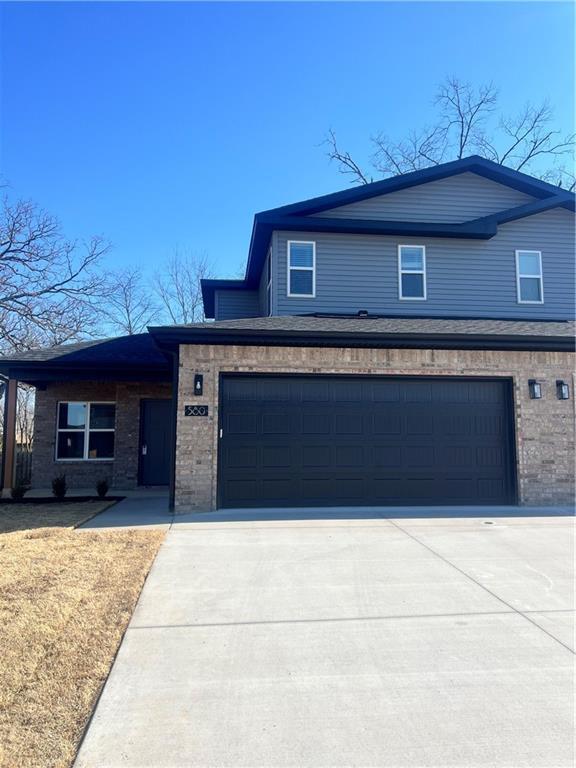 Building Photo - 580 Cosmos St