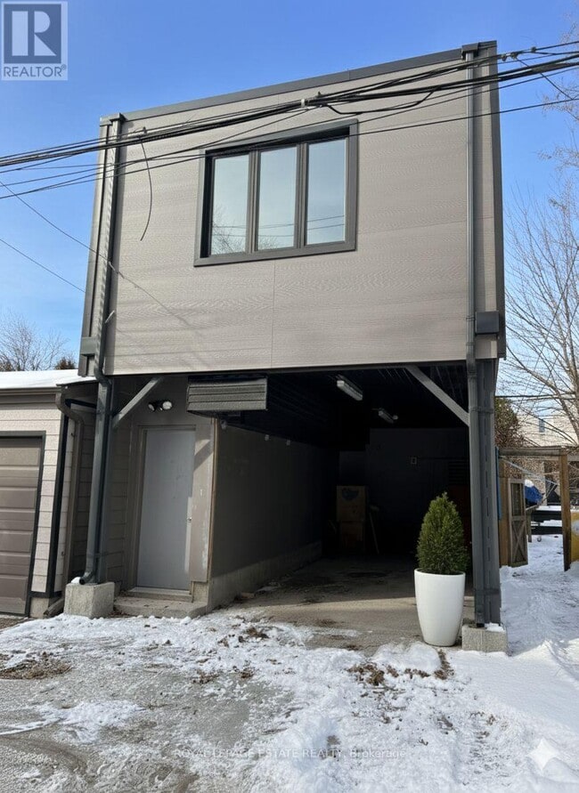 Building Photo - 67 Wayland Ave