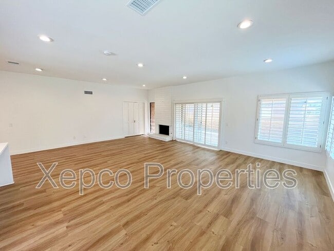 Building Photo - 44645 Monaco Cir