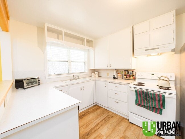 Building Photo - You will love this farmhouse on acreage