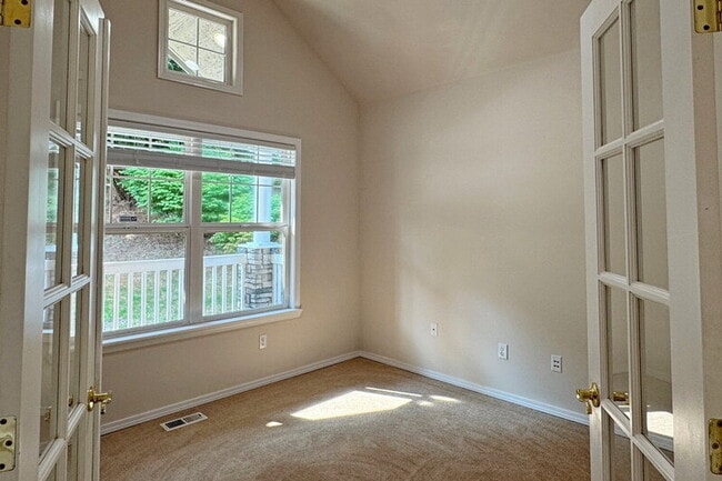 Building Photo - 10234 186th Ct NE
