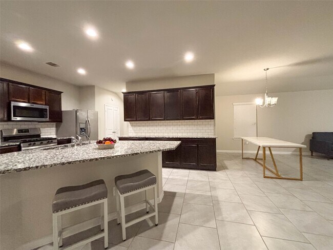 Foto del edificio - 3747 McDonough Way