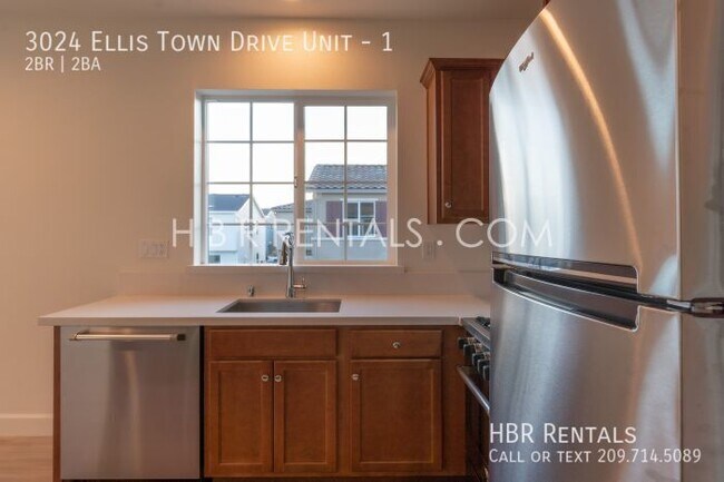 Foto del edificio - 3024 Ellis Town Dr