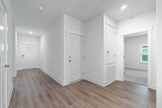 Building Photo - 1961 Noleka Ct