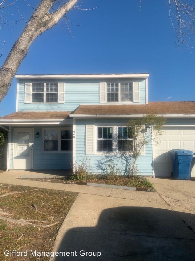 Primary Photo - 3 br, 1.5 bath House - 1040 Blue Spring Court