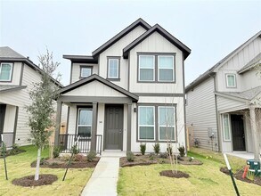 Building Photo - 148 Hartson Dr