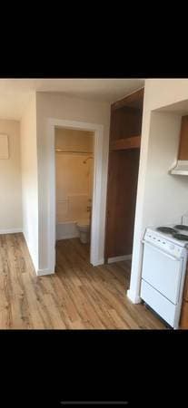 Building Photo - 409 Rose Ave