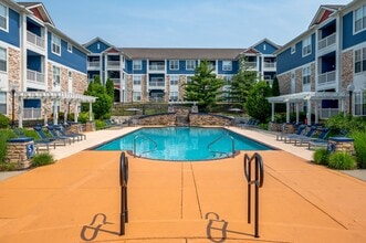 Building Photo - Somerset at Deerfield