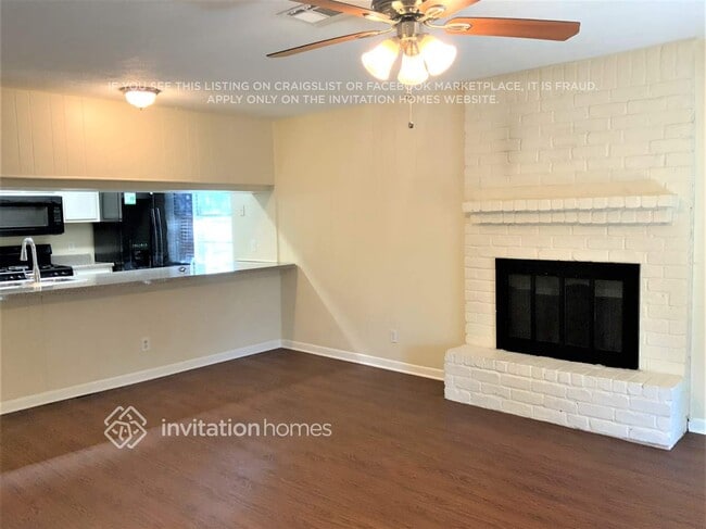 Building Photo - 10127 Winding Trail Rd