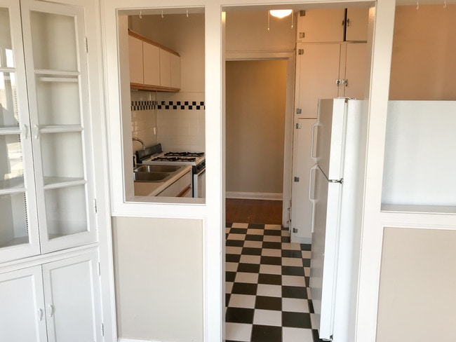 Building Photo - Northshore Apartments