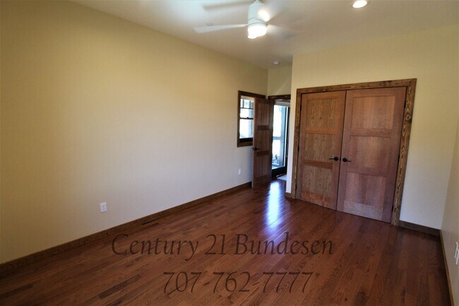 Building Photo - Beautiful Energy Efficient Home