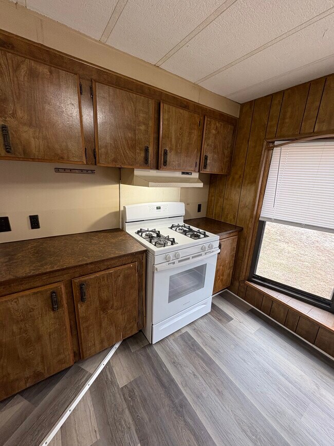 Foto del edificio - 304 S Adams St