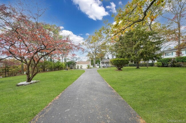 Building Photo - 10 Siracusa Blvd