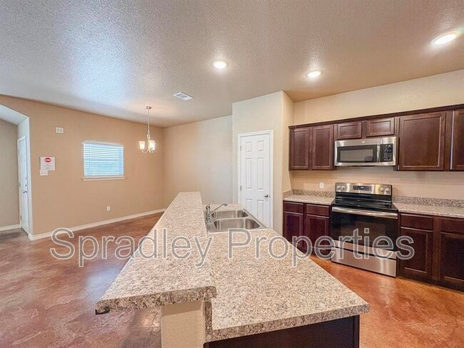 Building Photo - 945 Laila Ln