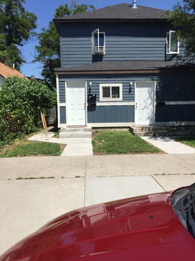 Primary Photo - 213 S 28th St
