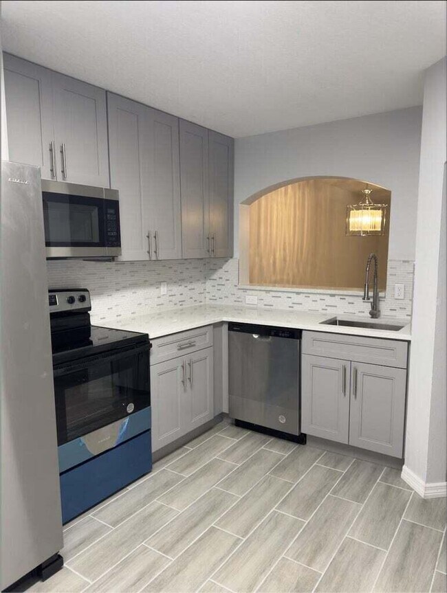 Building Photo - 3508 Briar Bay Blvd