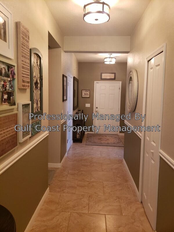 Foto del edificio - 6212 Horse Mill Pl