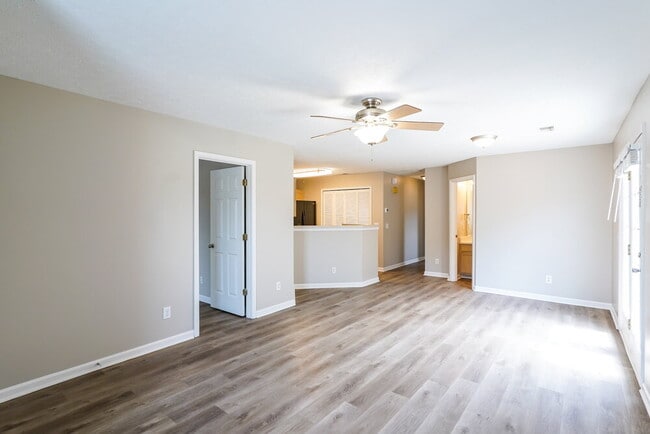Building Photo - 2538 Sonar St