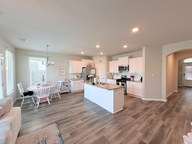 Foto del edificio - 1008 Meridian Dr