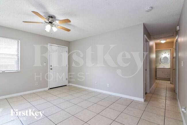 Foto del edificio - 3112 Gordon Ct