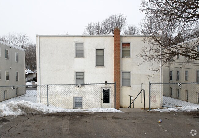 Building Photo - 3520-3522 Penn Ave N