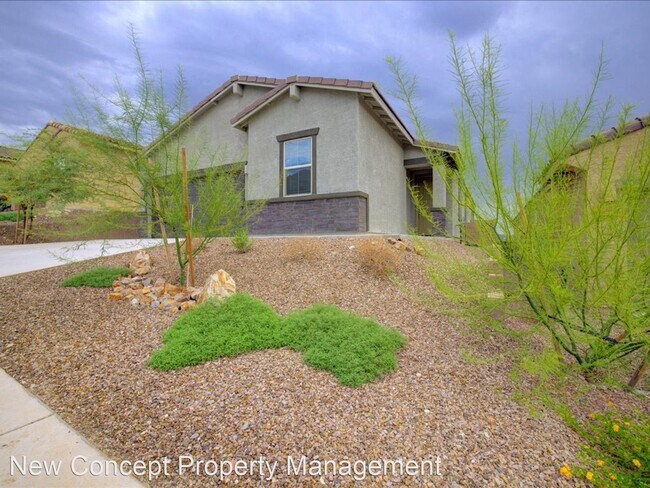 Building Photo - 4 br, 2 bath House - 14028 E Red Pine Pl
