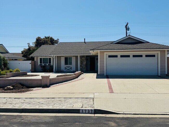 Foto del edificio - Single Level 3 Bedroom Bliss