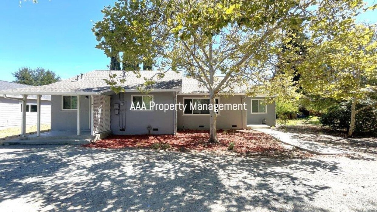 Primary Photo - Concord beautiful 3 bedroom 2 bathroom hom...