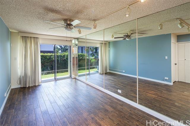 Building Photo - 212 Huali St