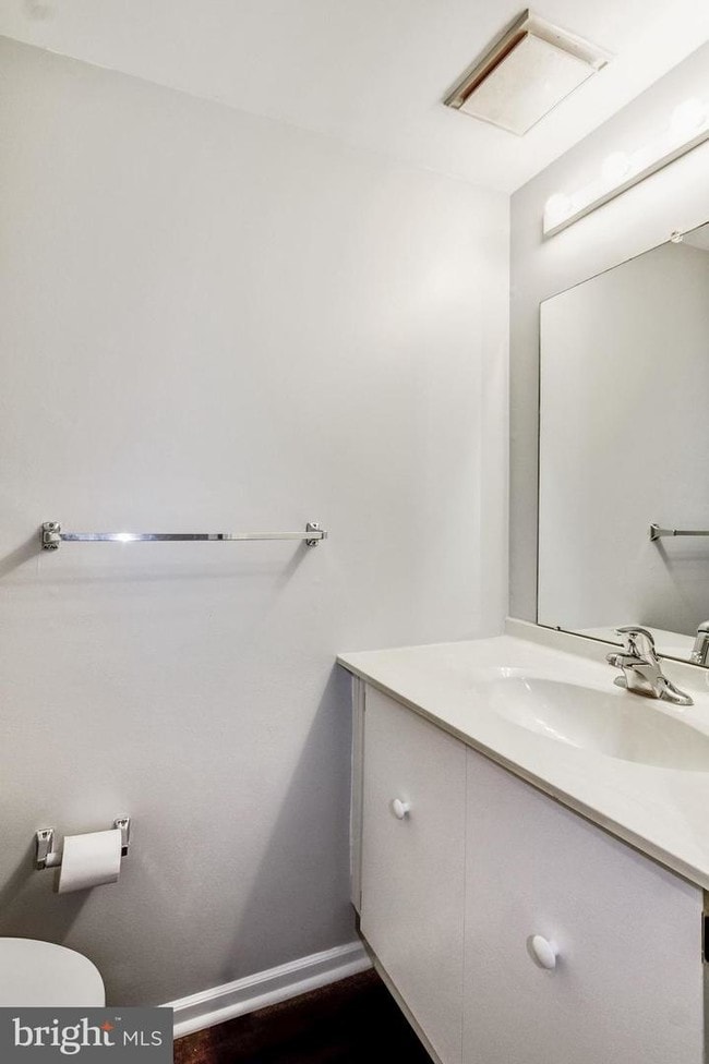 Building Photo - 412 Stonybrook Dr