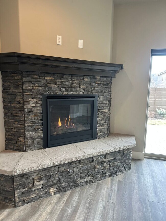 Foto del edificio - Beautiful Stone Creek Home | Open Layout, RV Parking & Private Pool Access