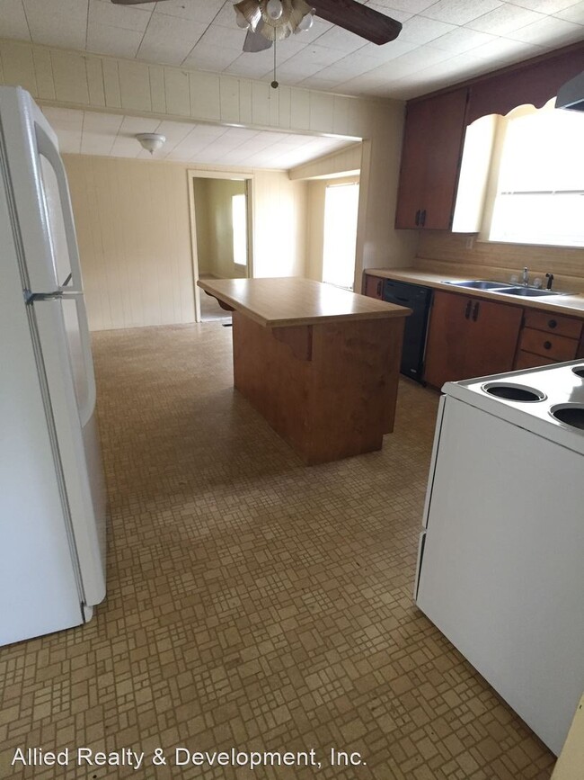 Foto del edificio - 4 br, 2 bath House - 1620 23rd Avenue East