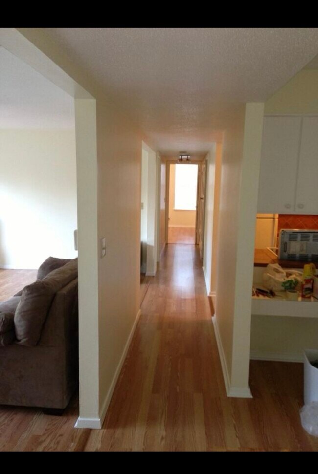Foto del edificio - 6617 Poplar Ave